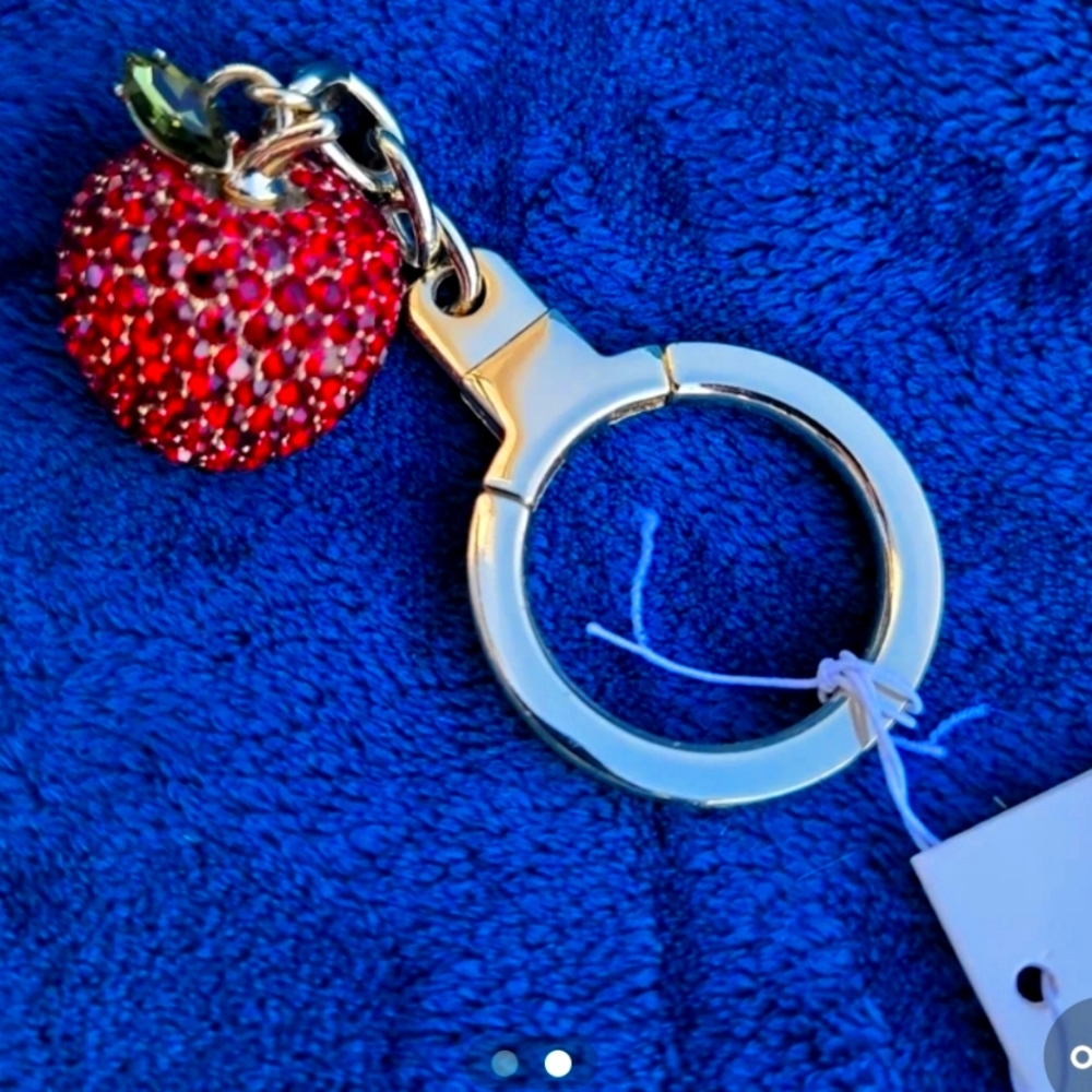 Kate Spade Big Apple Keychain